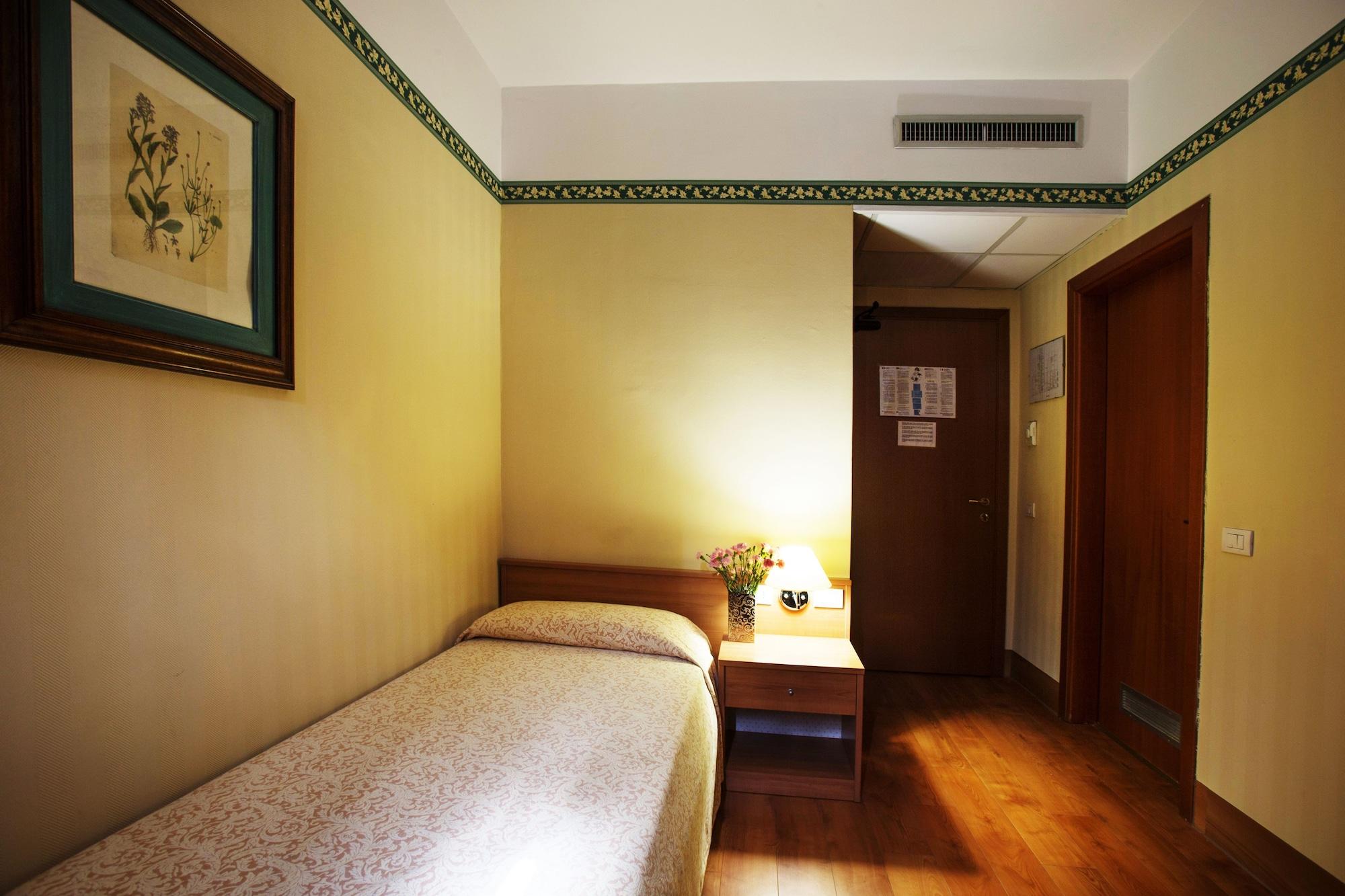 Fortuna Hotel 3*